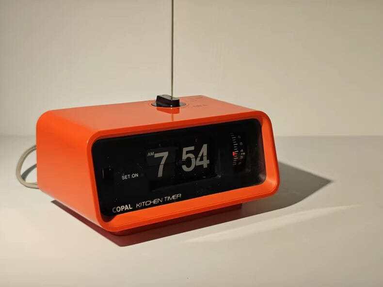 1978 Japan COPAL Flip Clock(second hand) Table Clock Time Will Flip