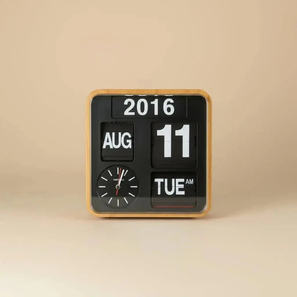 Small Fartech Wall Clock AD-650 Wall Clock Fartech