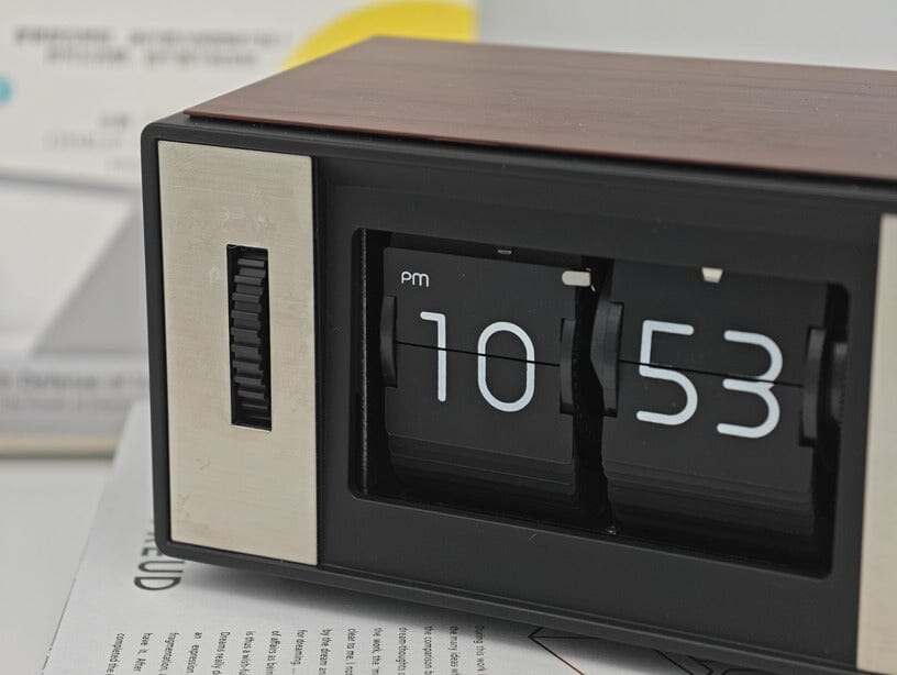 MIDCLOCK Radio-Style Rectangular Flip Clock with Light Button Table Clock Midclock 