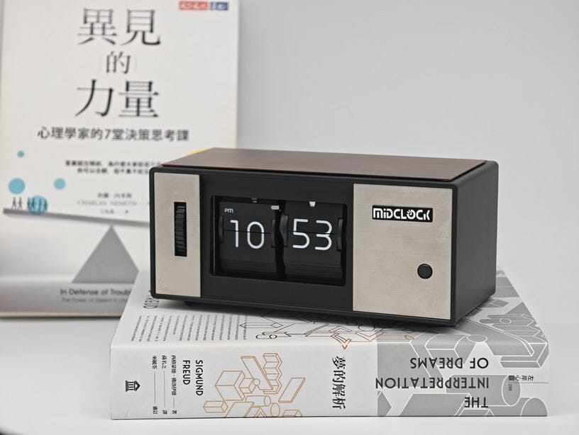 MIDCLOCK Radio-Style Rectangular Flip Clock with Light Button Table Clock Midclock 