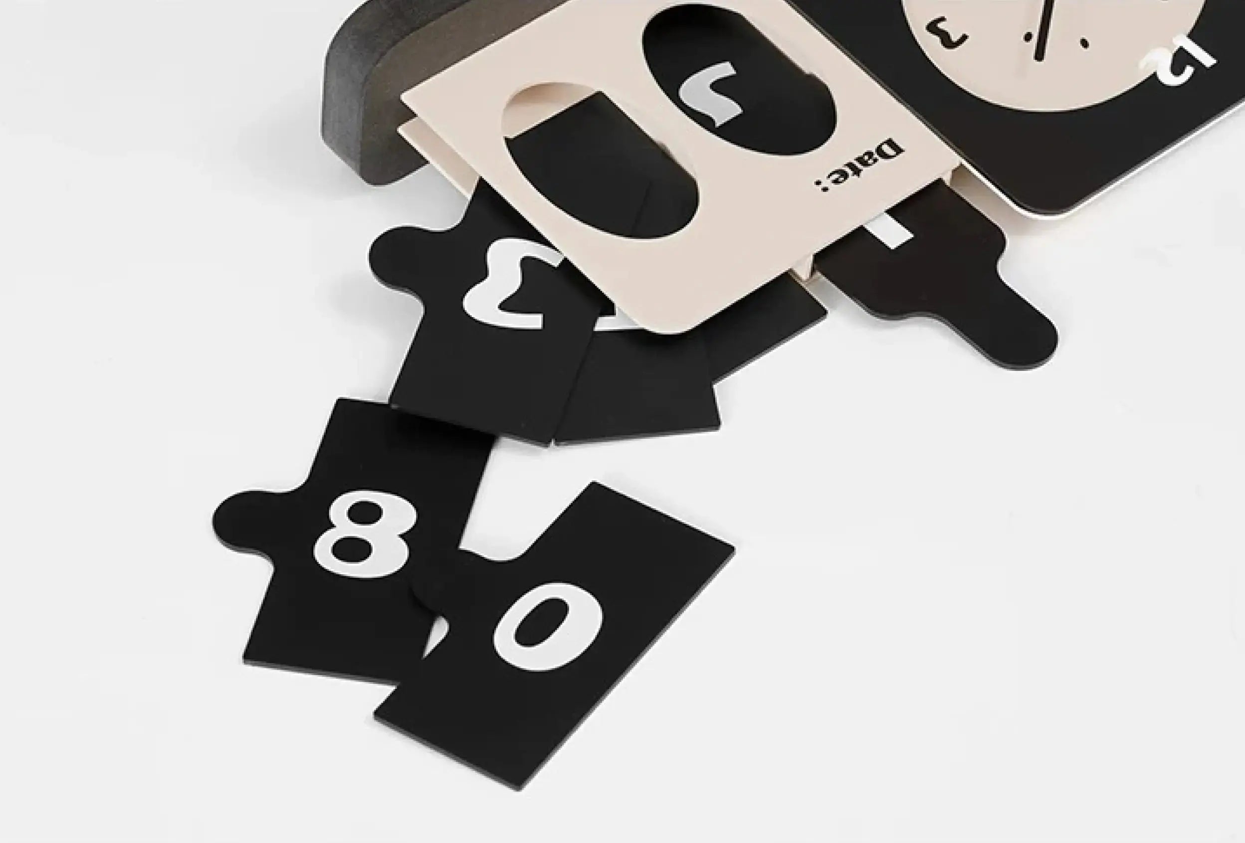 Mandelda Modern Desk Clock with Calendar Time Will Flip