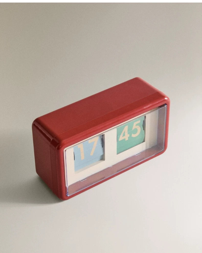 ZARA FLIP CLOCK - Reddish Time Will Flip